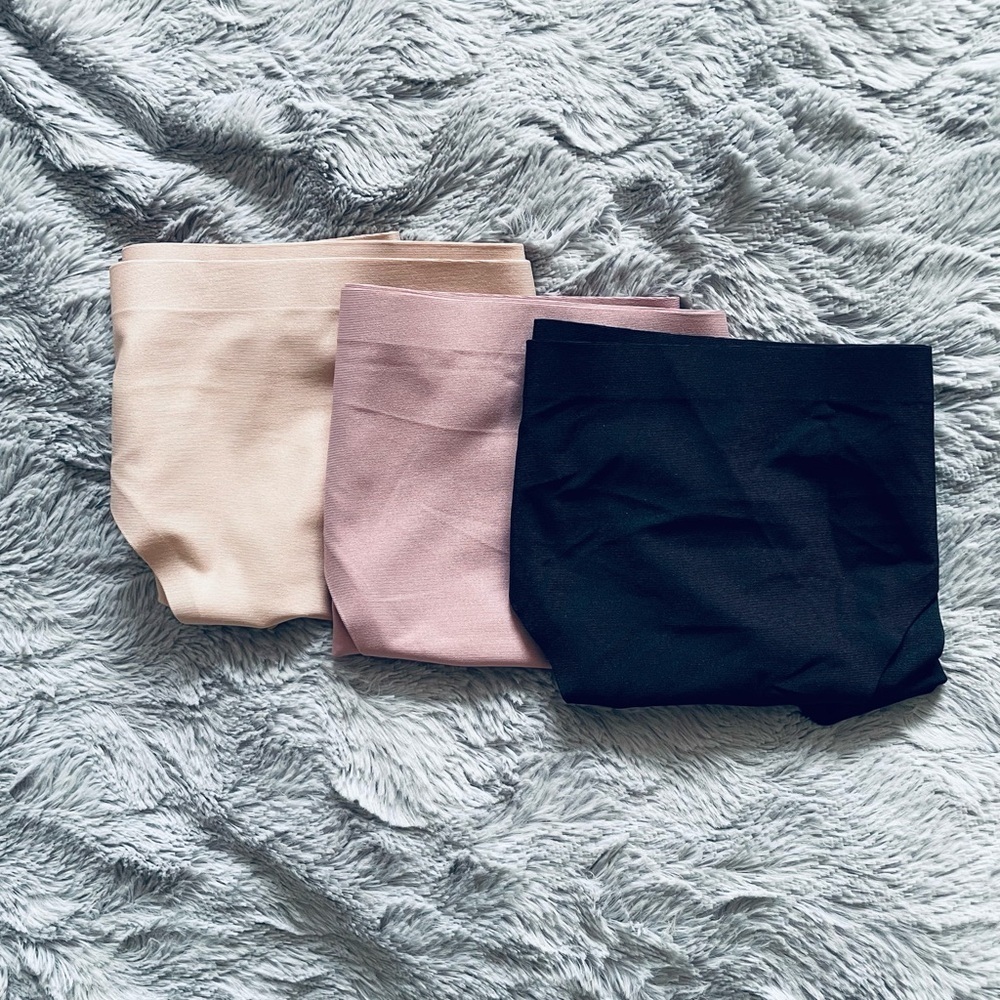 3 Pack Seamless Underwear - Picture 3 of 4